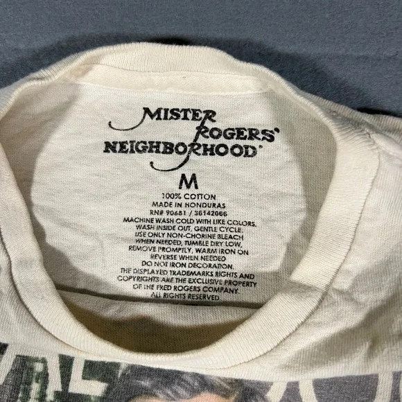 Mister Rogers Neighborhood All Good In The Hood T Shirt Men's M - Picture 3 of 8